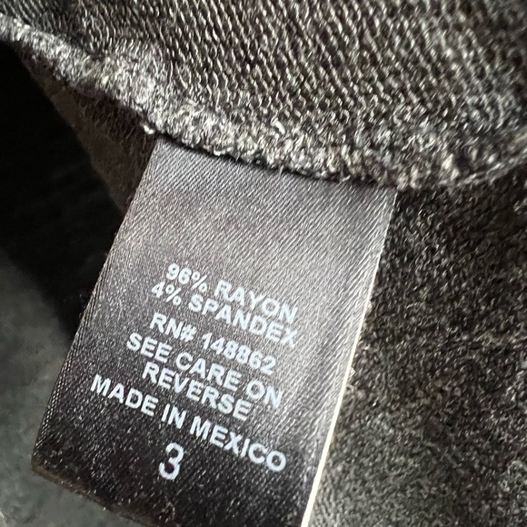 Torrid long sleeve crop top - Picture 3 of 3